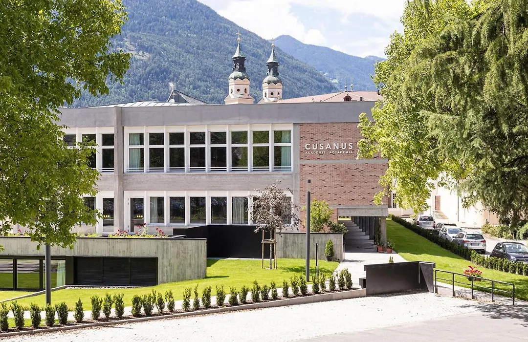 Cusanus Akademie - Accademia Cusanus-1